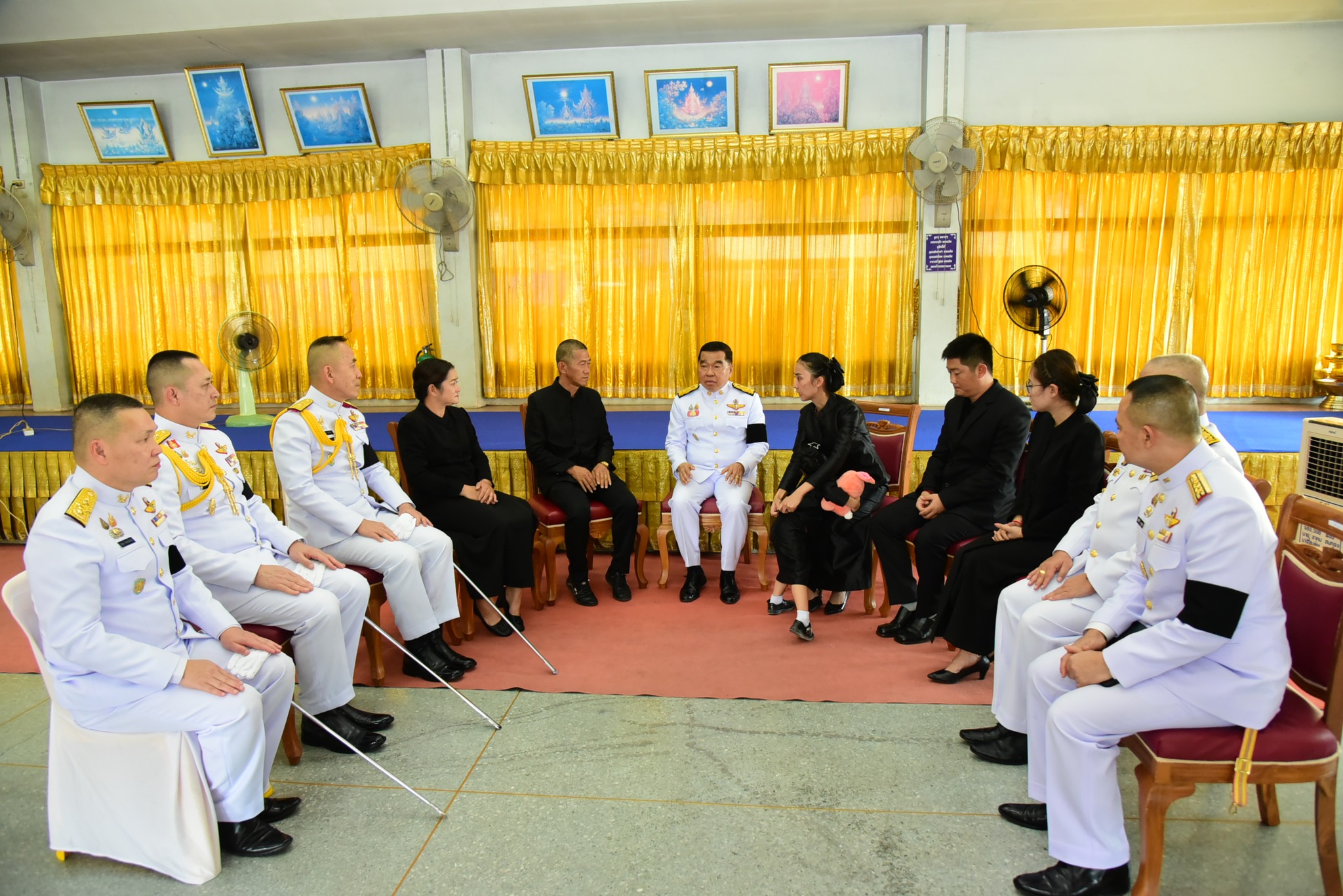 รัฐมนตรีว่าการกระทรวงกลาโหมเป็นประธานในพิธีพระราชทานเพลิงศพ จ่าสิบเอกพีรยุทธ น้าวิลัยเจริญ
