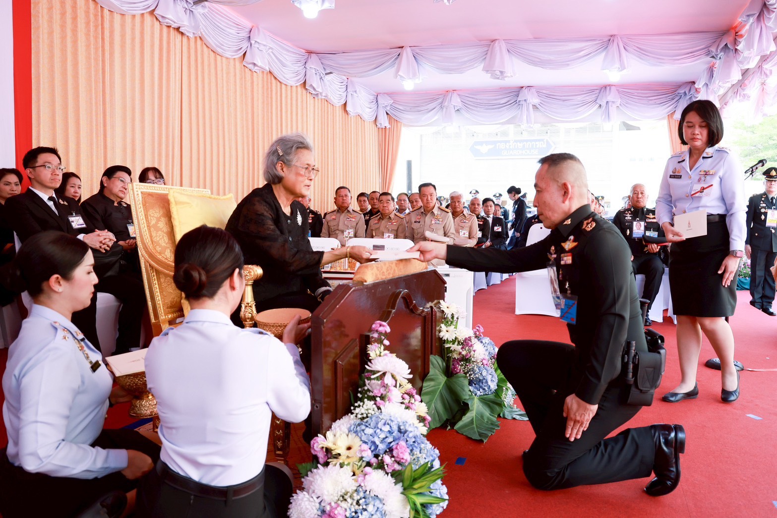 สมเด็จพระกนิษฐาธิราชเจ้า กรมสมเด็จพระเทพรัตนราชสุดาฯ สยามบรมราชกุมารี เสด็จพระราชดำเนินไปทรงเปิดอนุสรณ์สถานฯ